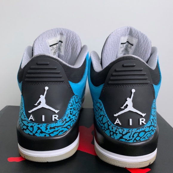 Jordan 3 Retro Powder Blue - Picture 4 of 8